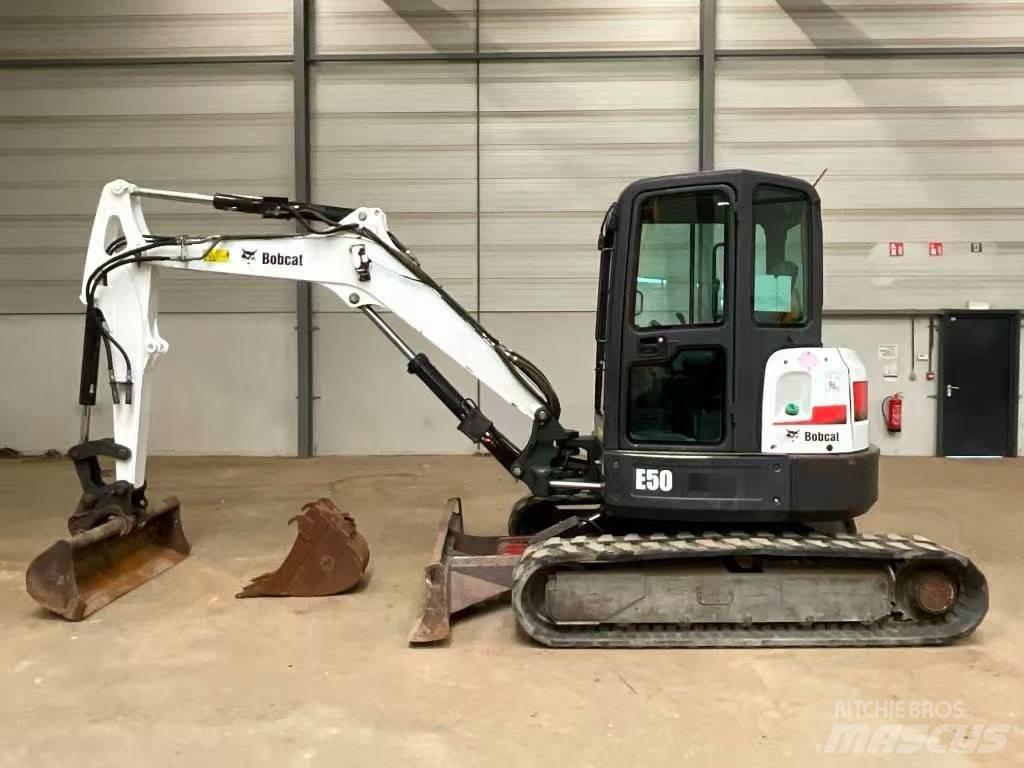 Bobcat E 50 Mini excavators < 7t