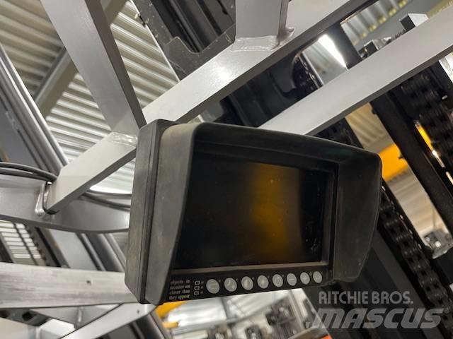 Still FMX20 Reach truck