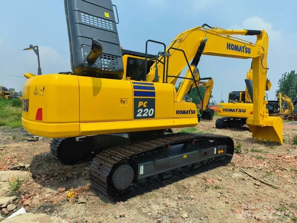 Komatsu PC 220-8 Crawler excavators