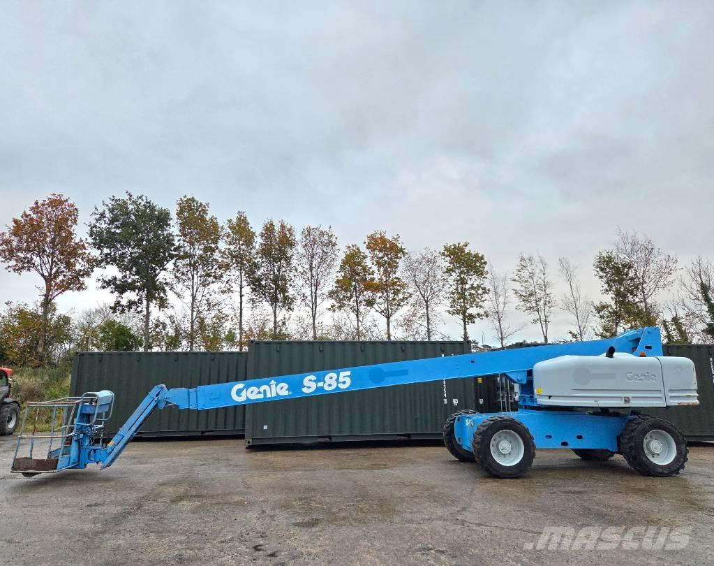 Genie S 85 Telescopic boom lifts