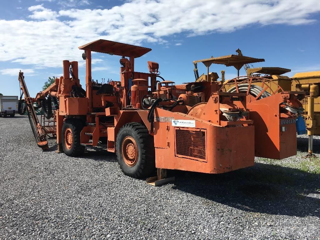 Tamrock TA 400 Super Horizontal Directional Drilling Equipment