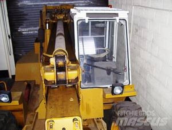 JCB 530B-4HL Rough terrain truck