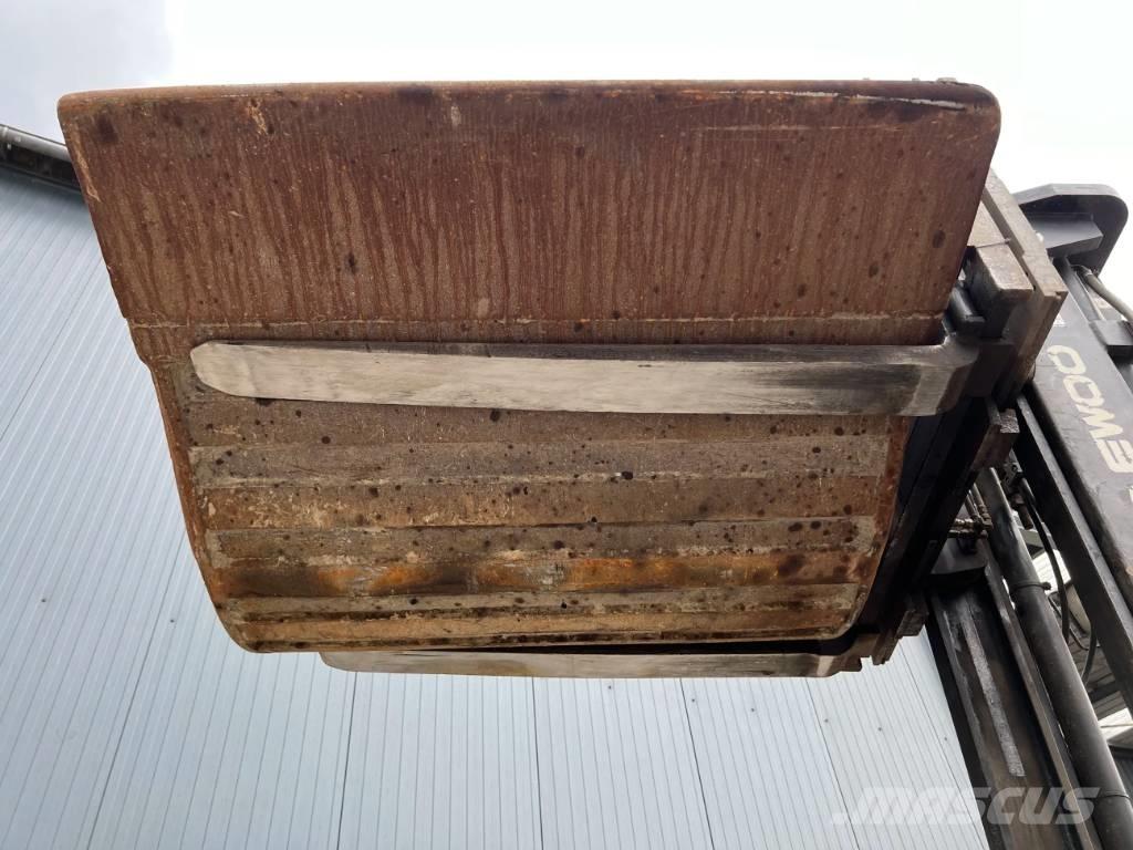 Verachtert CW45 Buckets