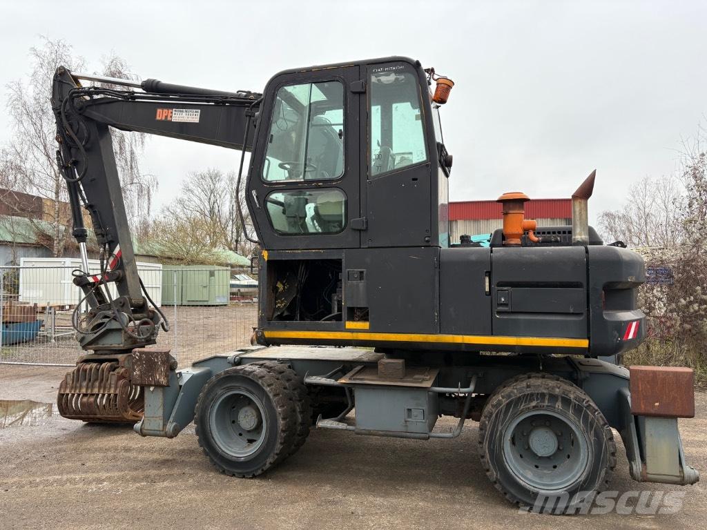 Hitachi FH 130.3 Crawler excavators
