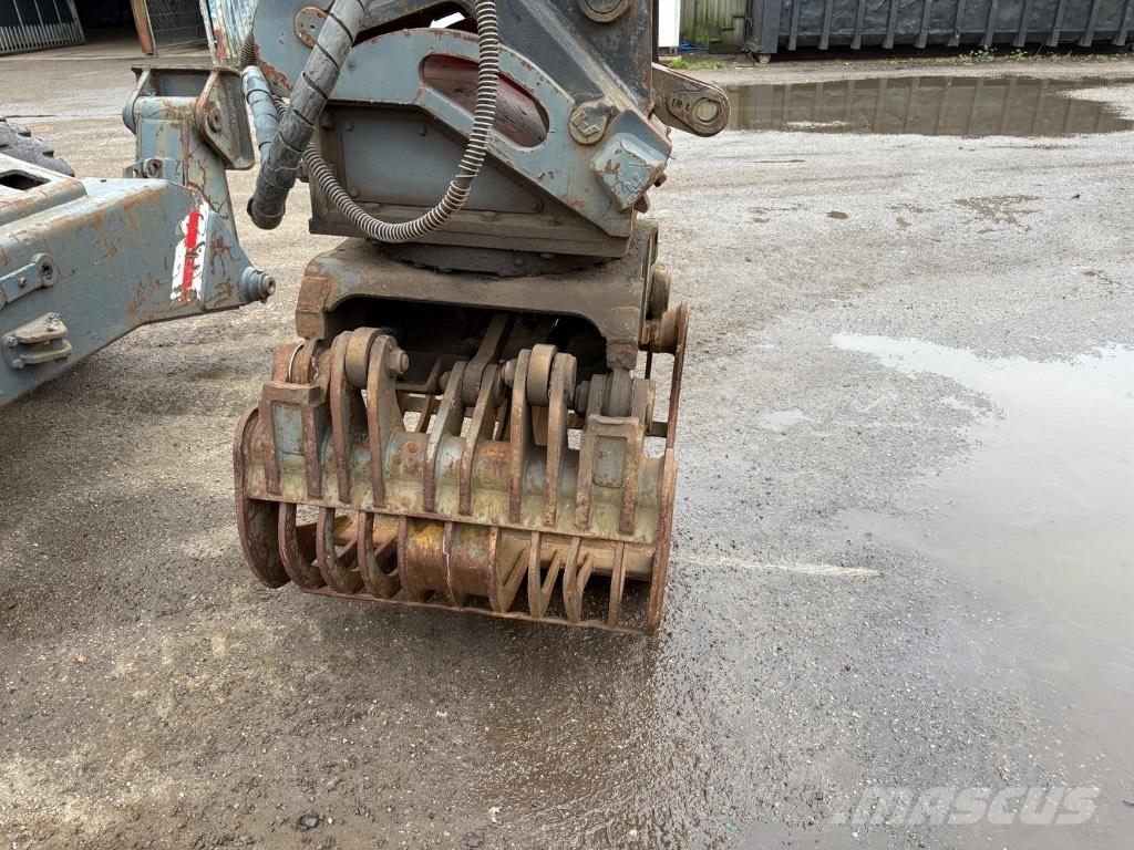 Hitachi FH 130.3 Crawler excavators