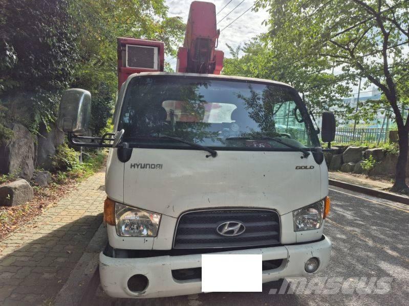 Hansin HS2750 Truck mounted aerial platforms