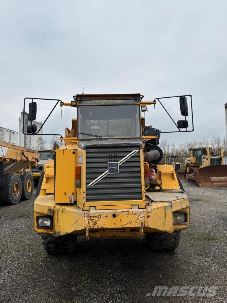 Volvo A 30 C Articulated Haulers