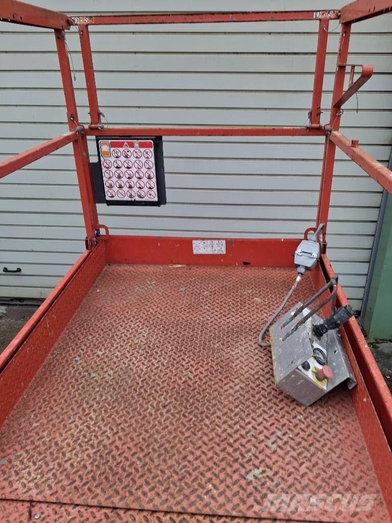 SkyJack SJ III 4632 Scissor lifts