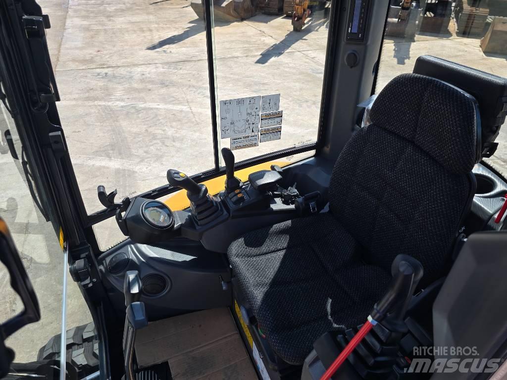 CASE CX25D Mini excavators < 7t