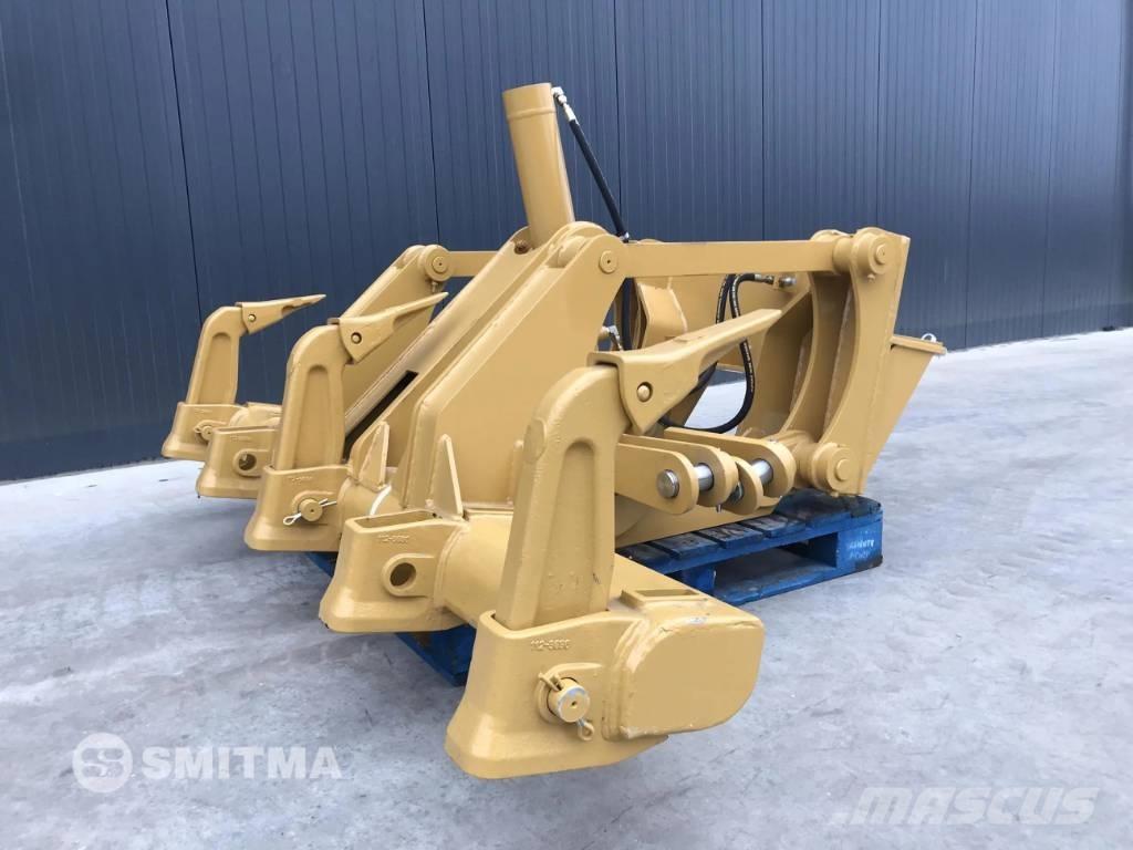 CAT 140H Scarifiers