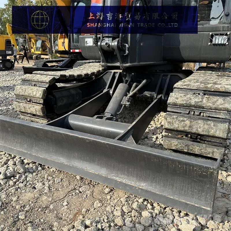 Doosan DX 60 Mini excavators < 7t