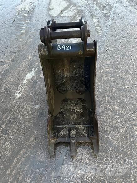  18 BUCKET, 50mm PINS Buckets