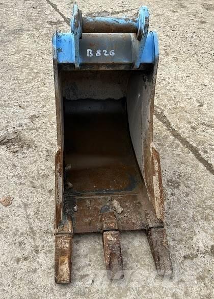  2' BUCKET, 65mm PINS Buckets
