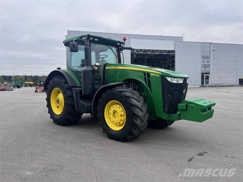 John Deere 8370R Tractors