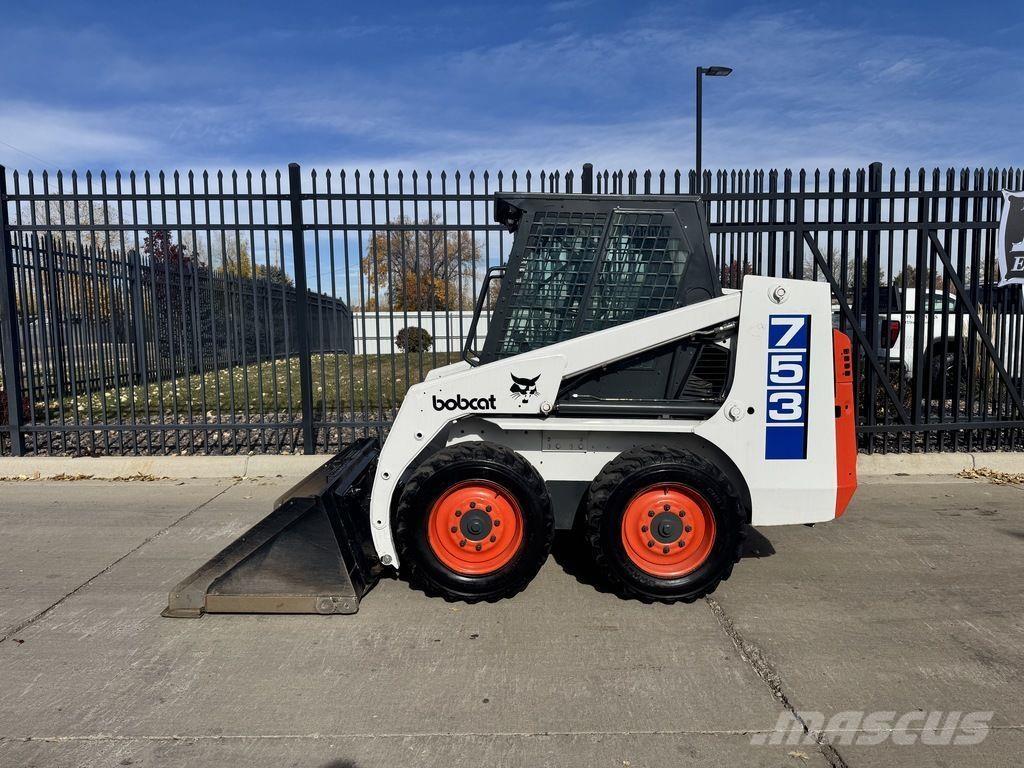 Bobcat 753 Skid steer loaders