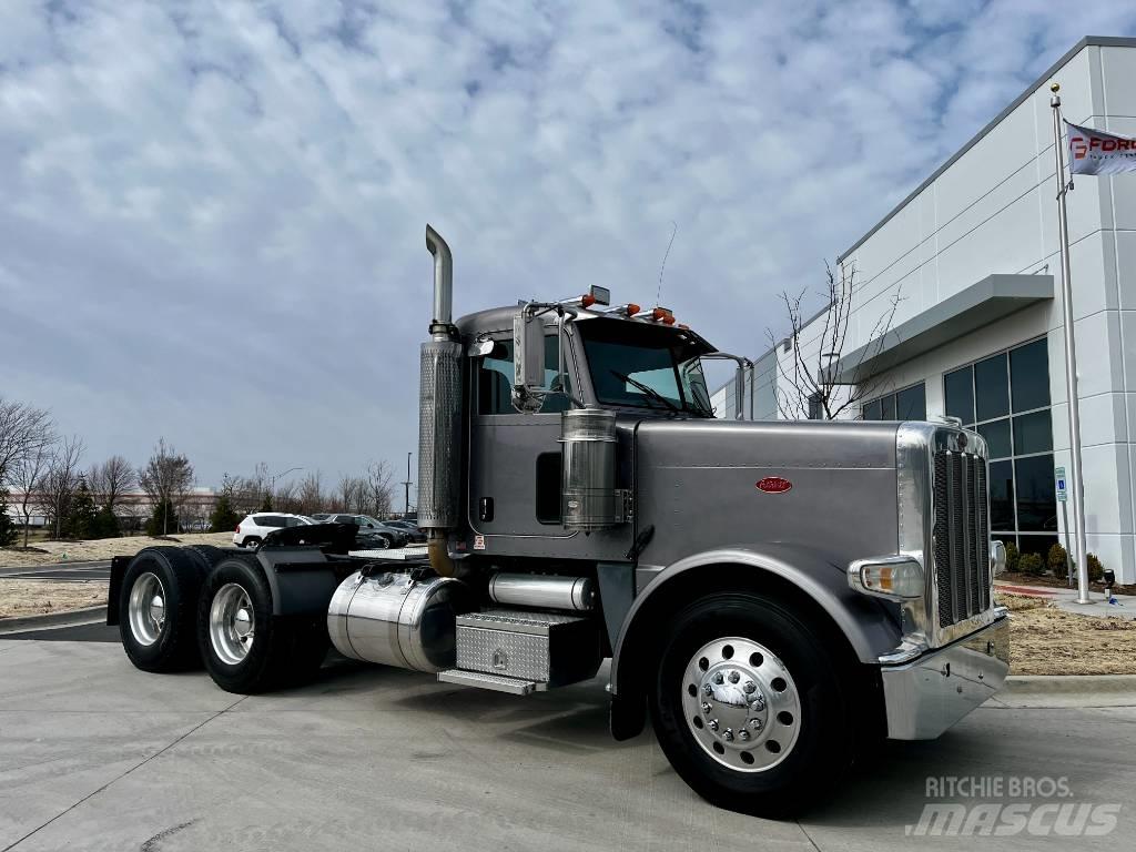 Peterbilt 389 Truck Tractor Units