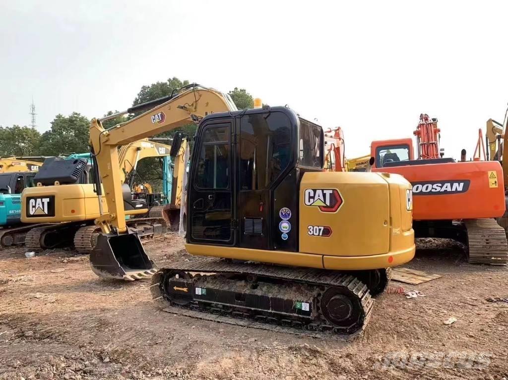 CAT 307 Mini excavators < 7t
