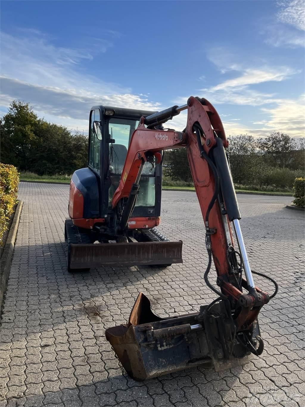 Kubota U27-4 GL HI Mini excavators < 7t