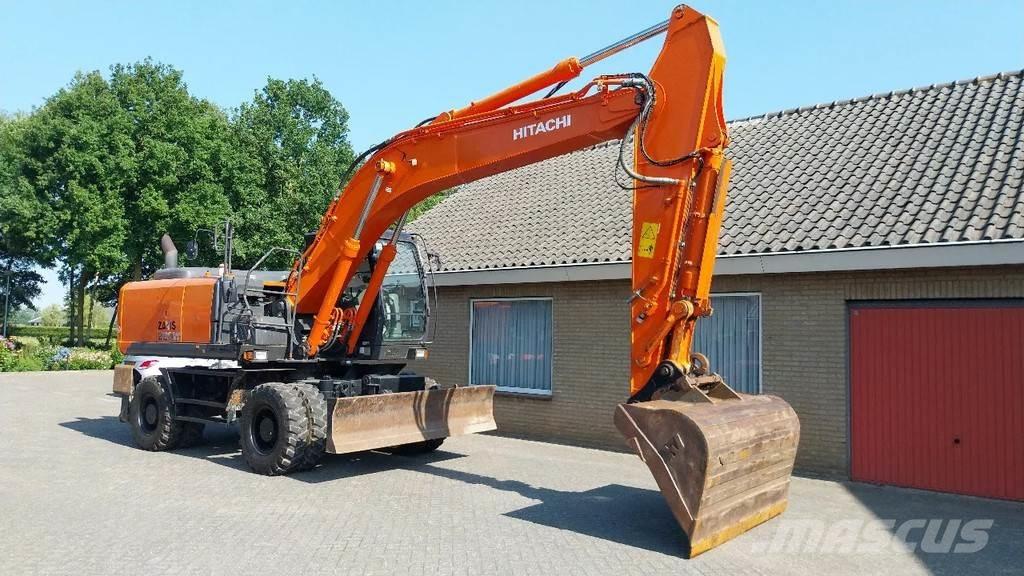 Hitachi ZX220W-5B Wheeled excavators
