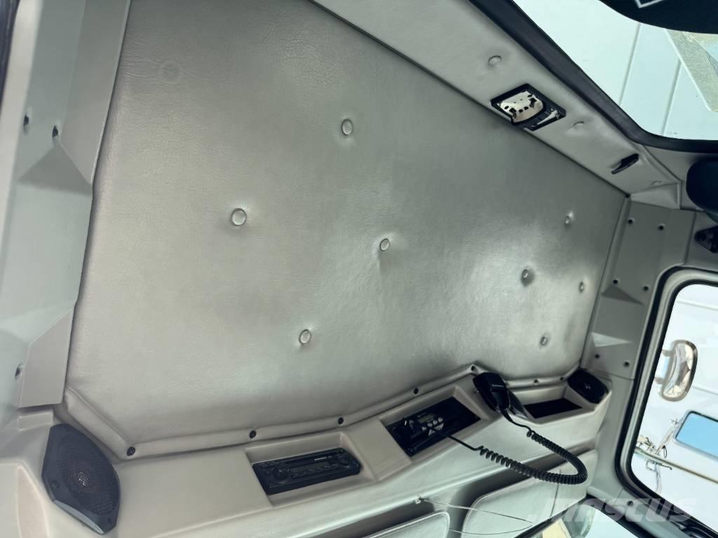 Western Star 4800 Truck Tractor Units