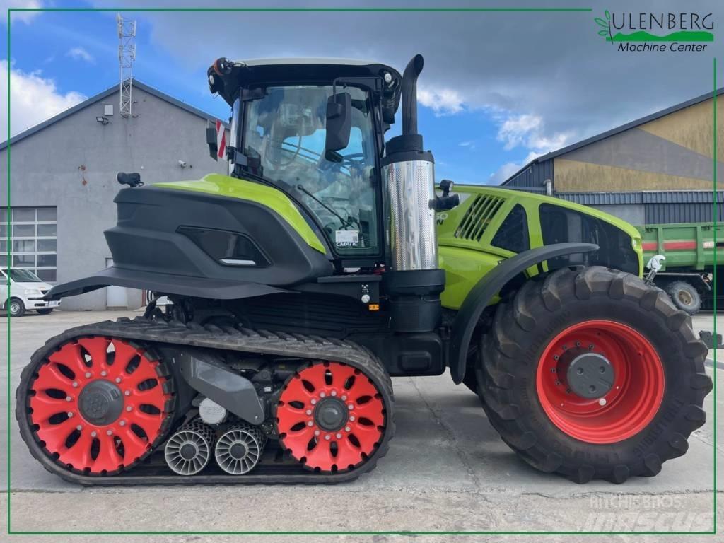 CLAAS AXION 960 TT Tractors