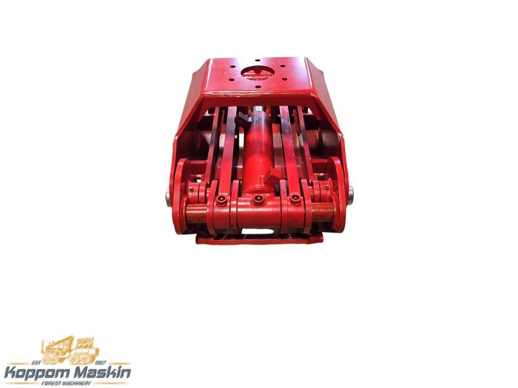 Dala-Gripen 029 Grapples