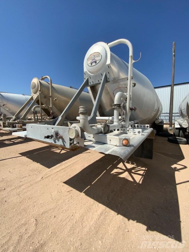 Stephens Pneumatic Other trailers