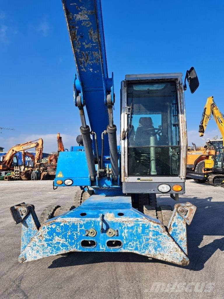 Fuchs MHL 320 D Waste / industry handlers