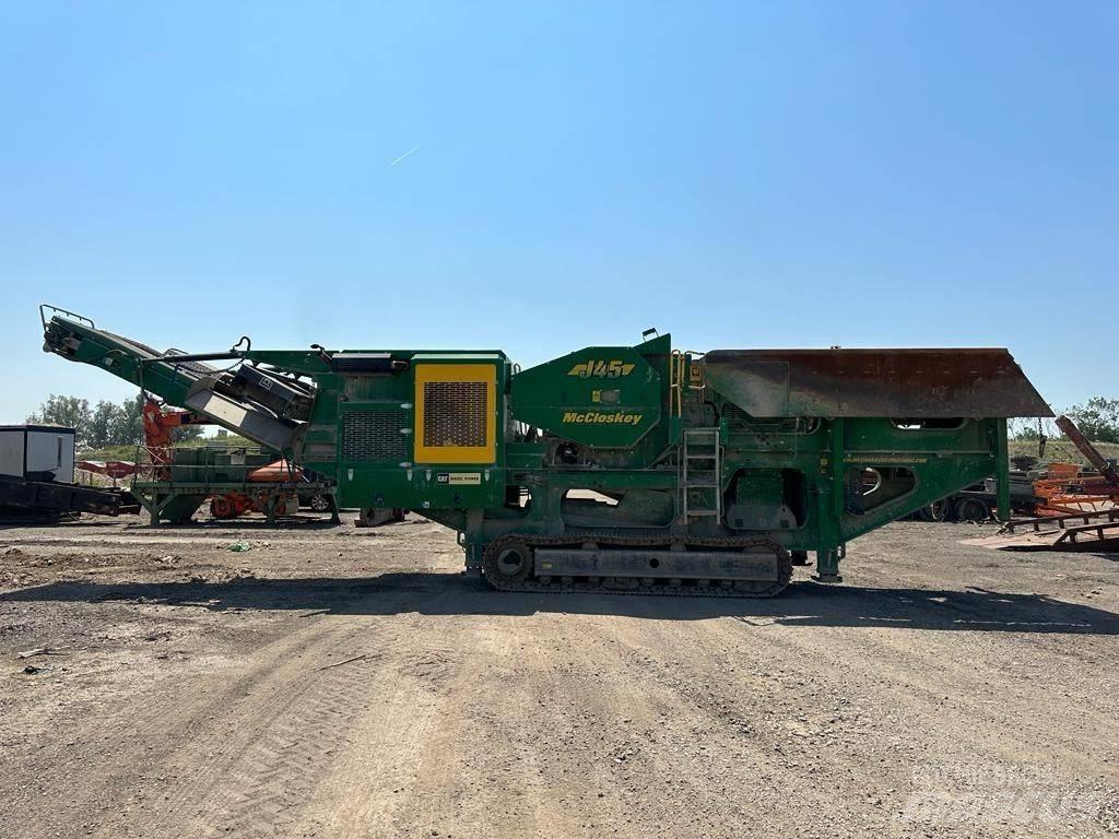 McCloskey J45 Mobile crushers