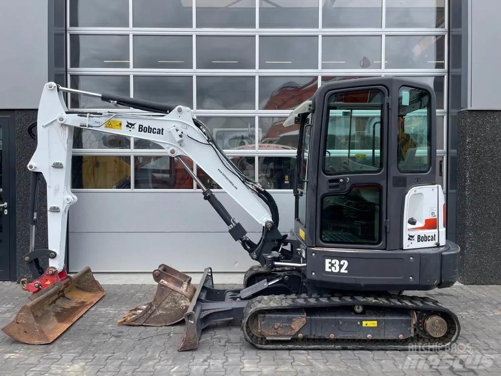 Bobcat E32 | A/C Mini excavators < 7t