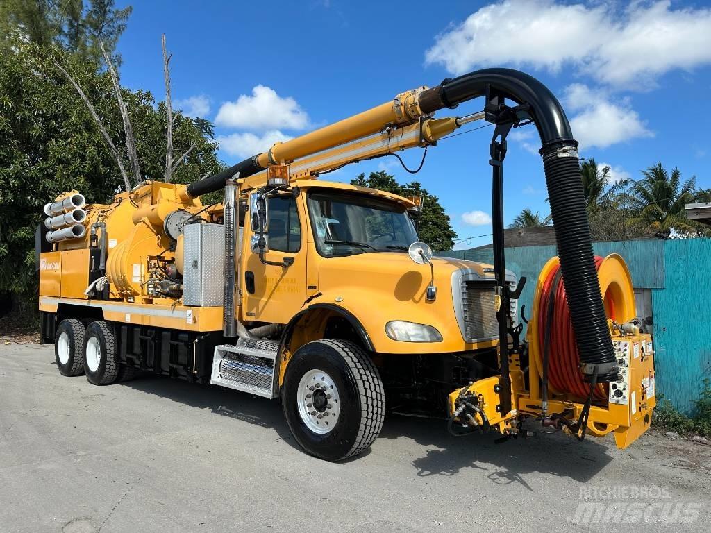Freightliner M2 Sewage disposal Trucks