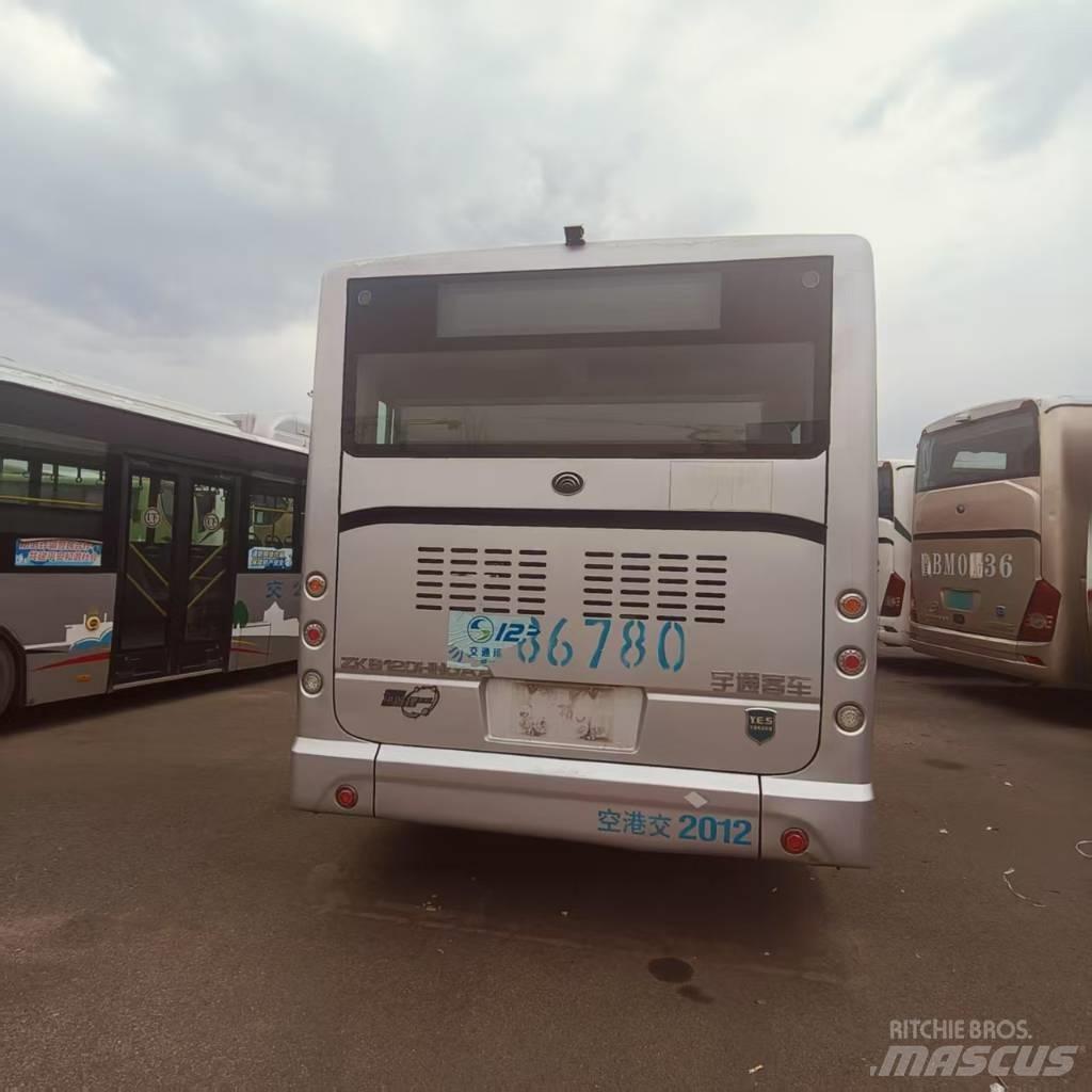 Yutong ZK6120DHNGAA Buses and Coaches