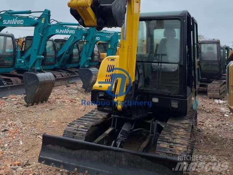 Hyundai 60 Mini excavators < 7t