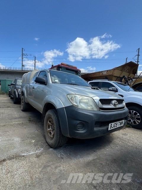 Toyota Hilux Ldv/dropside