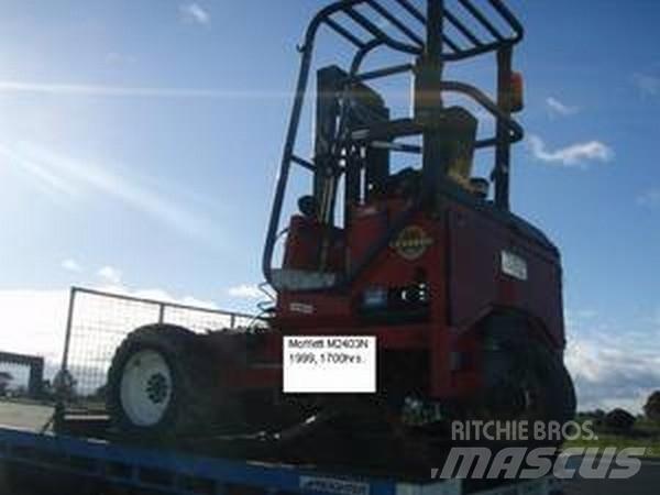 Moffett M2403N Rough terrain truck