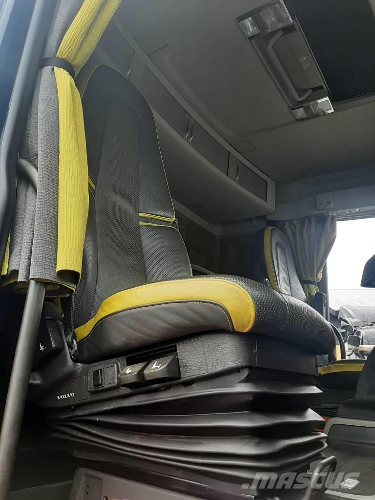 Volvo FH 16 Timber trucks