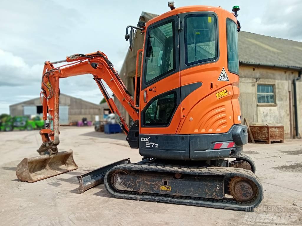 Doosan DX 27 Z Mini excavators < 7t