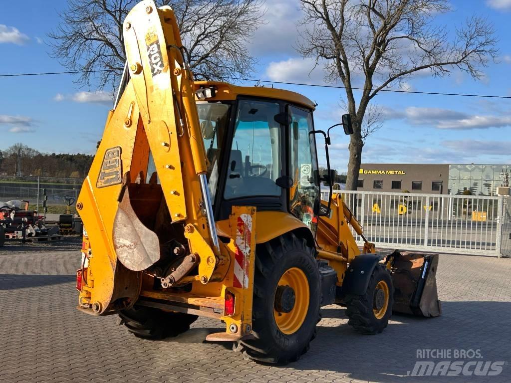 JCB 3 CX TLB's