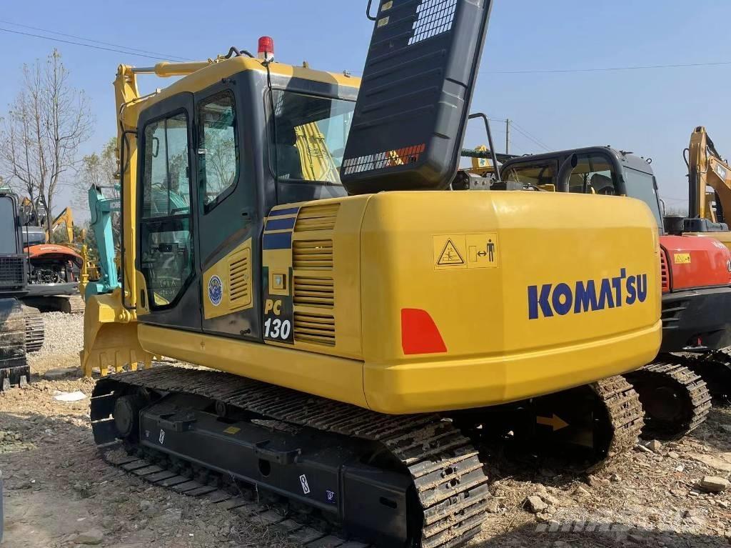 Komatsu PC 130-8 Midi excavators  7t - 12t