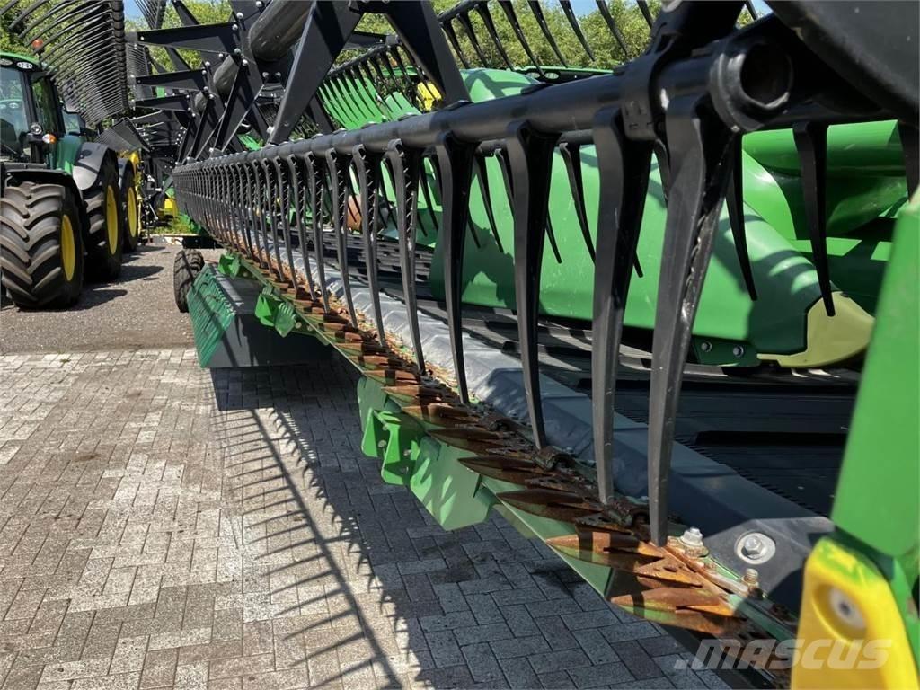 John Deere RD40F Combine harvester spares & accessories
