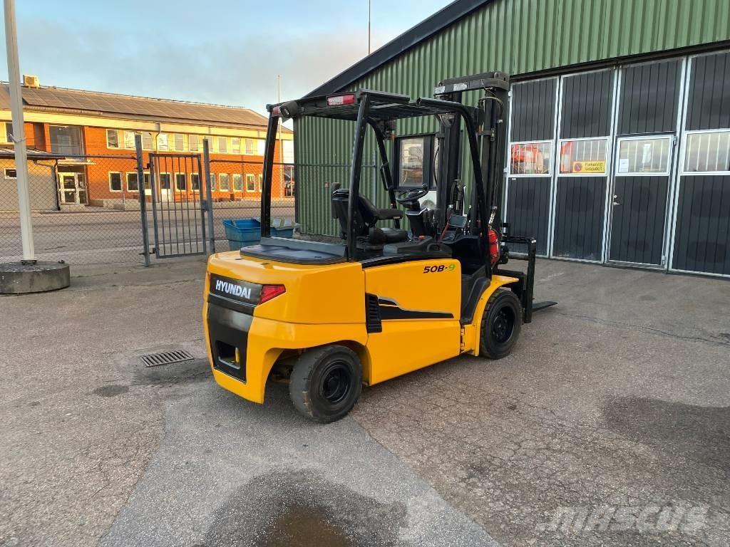Hyundai 50 B-9 Electric forklift trucks