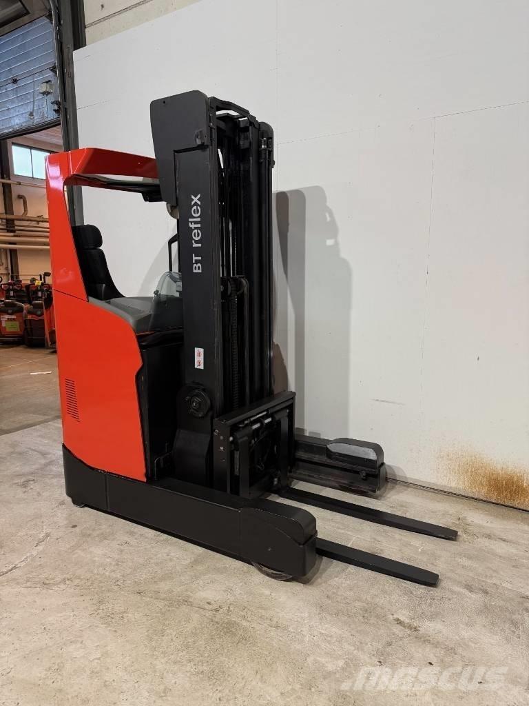 Toyota truck RRE200H Reach truck