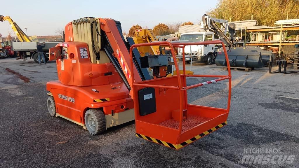 Toucan 1210 Telescopic boom lifts