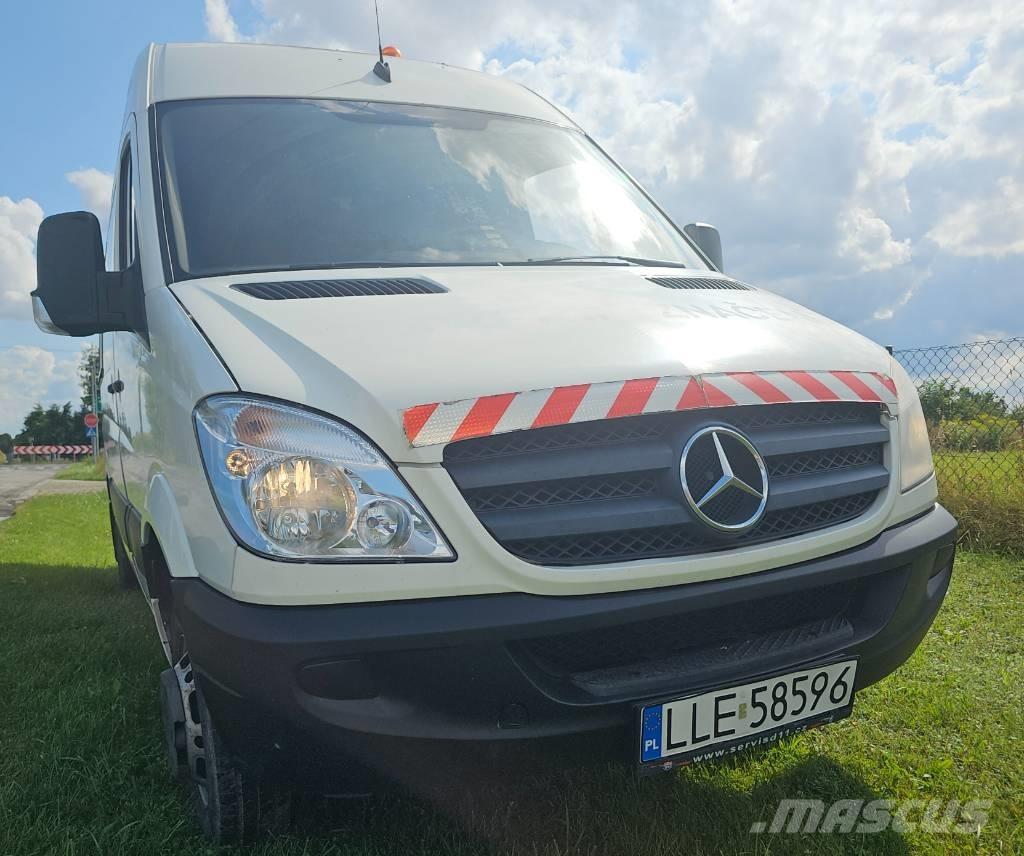Mercedes-Benz 516 Panel vans