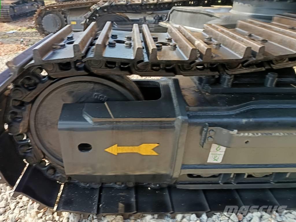 Komatsu PC 450 Crawler excavators