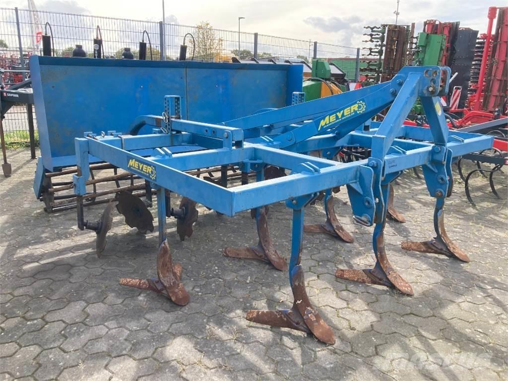 Meyer FLG 3000 Cultivators