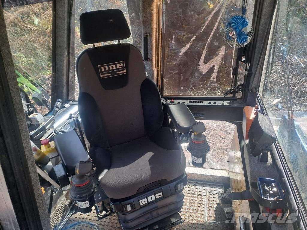 Noe 210 8R Forwarders