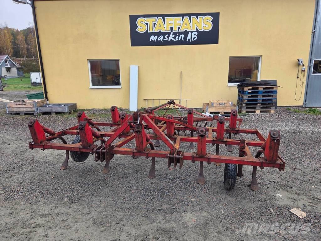 Lilla Harrie 340-13 Cultivators