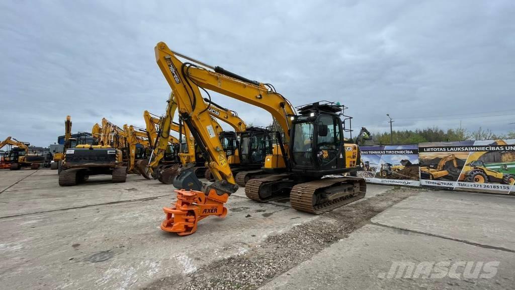 JCB JS 145 LC Crawler excavators