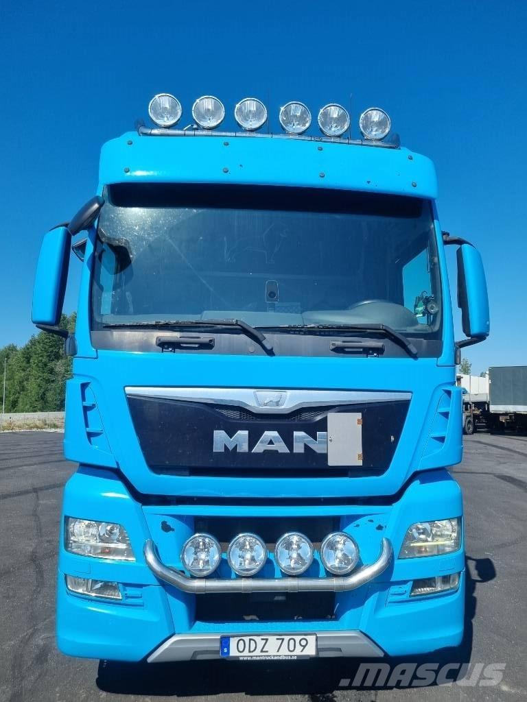 MAN TGX 28.560 Containerframe/Skiploader trucks